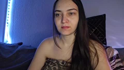 Snapshot of cyndee_winter chatting on December 27, 2024, 9:43 pm Cyndee Winter online show from December 27, 2024, 9:43 pm