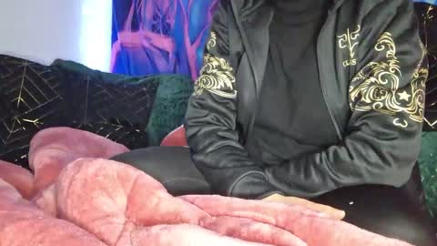 Snapshot of cyndee_winter chatting on February 3, 2025, 5:03 pm Cyndee Winter online show from February 3, 2025, 5:03 pm