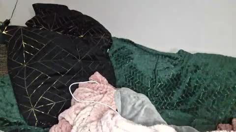 Snapshot of cyndee_winter chatting on March 2, 2025, 5:04 pm Cyndee Winter online show from March 2, 2025, 5:04 pm