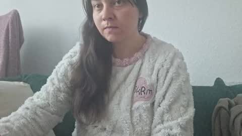 Snapshot of cyndee_winter chatting on October 15, 2025, 7:52 am Cyndee Winter online show from October 15, 2025, 7:52 am