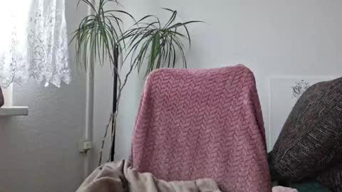 Snapshot of cyndee_winter chatting on January 15, 2026, 12:43 pm Cyndee Winter online show from January 15, 2026, 12:43 pm