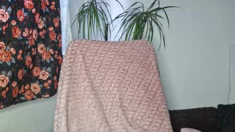 Snapshot of cyndee_winter chatting on January 18, 2026, 3:05 pm Cyndee Winter online show from January 18, 2026, 3:05 pm