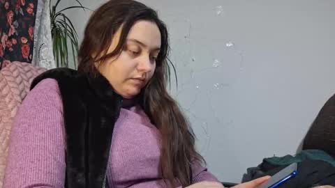 Snapshot of cyndee_winter chatting on February 10, 2026, 6:12 pm Cyndee Winter online show from February 10, 2026, 6:12 pm