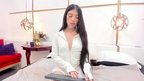 Snapshot of cynthia1fox chatting on June 7, 2026, 3:27 pm Cynthia1fox online show from June 7, 2026, 3:27 pm