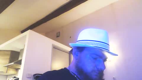 Cyrilhot88 online show from April 27, 2026, 4:10 am