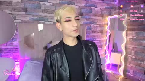 Snapshot of cyrus_tay chatting on June 7, 2026, 12:31 pm cyrus_tay online show from June 7, 2026, 12:31 pm