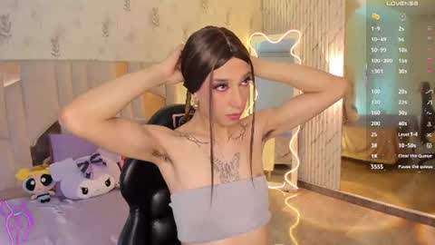 Snapshot of cyrus_tay chatting on July 25, 2026, 4:21 am cyrus_tay online show from July 25, 2026, 4:21 am