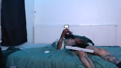 Snapshot of cyrusveal3 chatting on July 20, 2026, 12:29 pm SkinnyTattedGuy online show from July 20, 2026, 12:29 pm