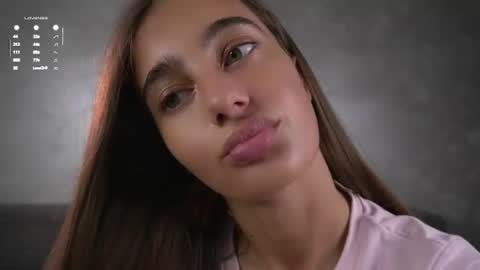 Isabella online show from July 18, 2026, 1:21 am