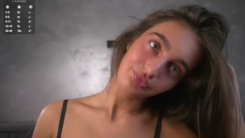 Isabella online show from August 7, 2026, 1:07 am