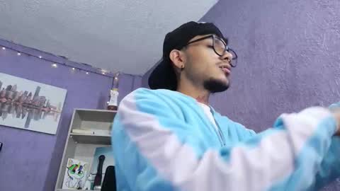 Snapshot of d4ni_king chatting on November 19, 2025, 3:17 am d4ni_king online show from November 19, 2025, 3:17 am