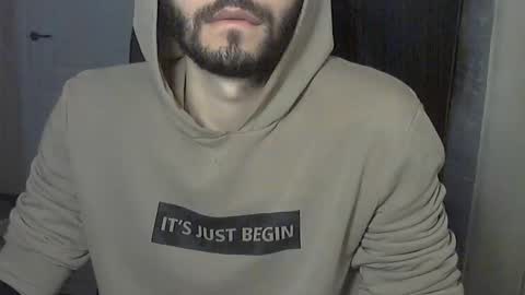 Snapshot of d_____________k chatting on November 9, 2025, 8:34 am Dolce online show from November 9, 2025, 8:34 am