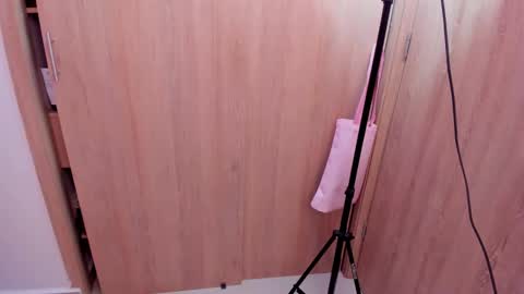 Snapshot of d___darling chatting on January 15, 2025, 10:06 am darling online show from January 15, 2025, 10:06 am