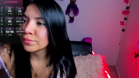 Snapshot of daahanna_ chatting on January 24, 2025, 3:43 am Ailyn online show from January 24, 2025, 3:43 am