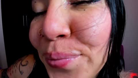 Snapshot of daahanna_ chatting on January 26, 2025, 8:45 pm Ailyn online show from January 26, 2025, 8:45 pm