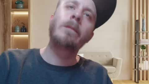 Snapshot of dabbydaddy25 chatting on May 16, 2026, 10:08 pm dabbydaddy25 online show from May 16, 2026, 10:08 pm