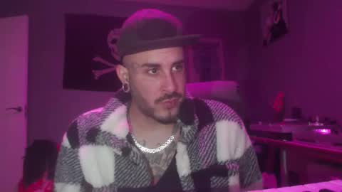 Snapshot of dabirdfree chatting on November 26, 2025, 1:50 am Destroyer online show from November 26, 2025, 1:50 am