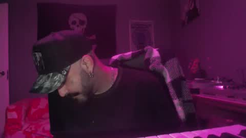 Destroyer online show from May 2, 2026, 3:22 am