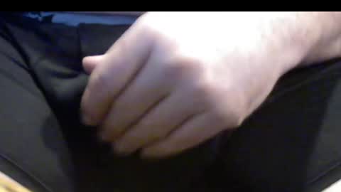 Snapshot of dadbodsensei chatting on February 3, 2026, 6:40 am DadbodSensei online show from February 3, 2026, 6:40 am