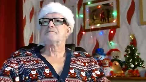 Snapshot of daddiescockforyou chatting on December 19, 2024, 9:06 pm Brian ... online show from December 19, 2024, 9:06 pm