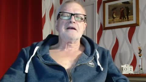 Snapshot of daddiescockforyou chatting on January 2, 2025, 8:46 pm Brian ... online show from January 2, 2025, 8:46 pm