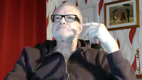 Snapshot of daddiescockforyou chatting on January 17, 2025, 9:17 pm Brian ... online show from January 17, 2025, 9:17 pm