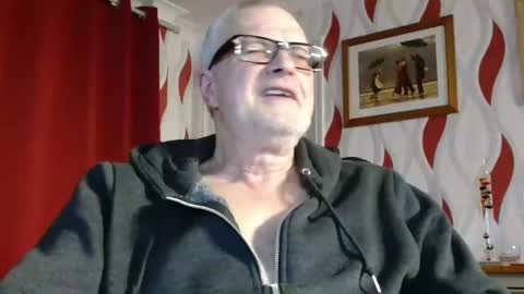Snapshot of daddiescockforyou chatting on March 7, 2025, 9:06 pm Brian ... online show from March 7, 2025, 9:06 pm
