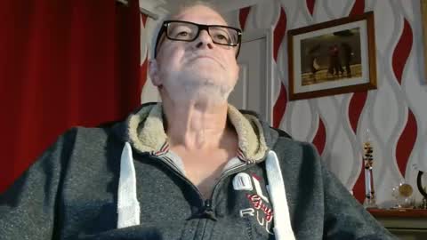 Snapshot of daddiescockforyou chatting on October 13, 2025, 8:09 pm Brian ... online show from October 13, 2025, 8:09 pm