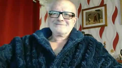 Snapshot of daddiescockforyou chatting on November 26, 2025, 8:54 pm Brian ... online show from November 26, 2025, 8:54 pm