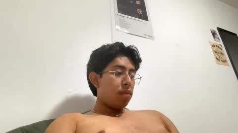 Snapshot of daddy_brunito chatting on September 22, 2025, 1:29 am daddy_brunito online show from September 22, 2025, 1:29 am