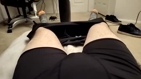 Snapshot of daddybod89 chatting on February 18, 2025, 8:05 am Daddybody89 online show from February 18, 2025, 8:05 am