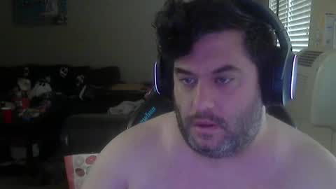 Snapshot of daddybody4u chatting on November 9, 2025, 4:49 pm daddybody4u online show from November 9, 2025, 4:49 pm