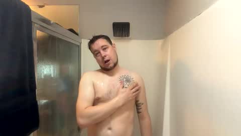Snapshot of daddycam33 chatting on April 12, 2026, 3:50 pm DaddyCam33 online show from April 12, 2026, 3:50 pm