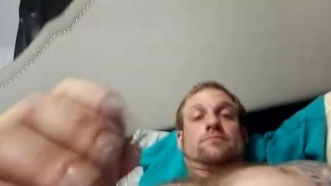 daddydeeevooo online show from April 28, 2026, 9:14 am