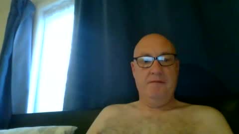 daddyhere4uall6 online show from October 17, 2025, 7:00 am