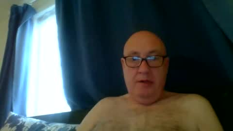 daddyhere4uall6 online show from November 24, 2025, 8:03 am