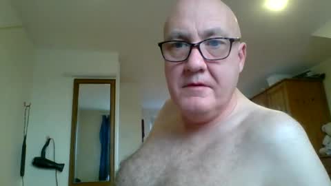 daddyhere4uall6 online show from November 29, 2025, 2:53 pm