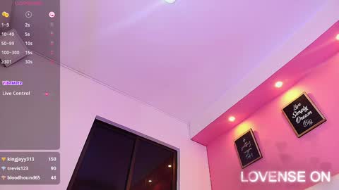 Snapshot of daddyissuesss_ chatting on January 9, 2025, 10:41 pm JAZMIN online show from January 9, 2025, 10:41 pm