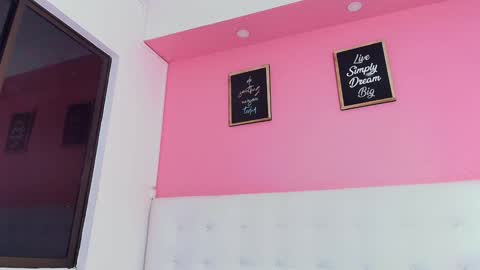 Snapshot of daddyissuesss_ chatting on January 13, 2025, 10:35 pm JAZMIN online show from January 13, 2025, 10:35 pm