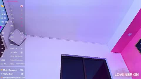 Snapshot of daddyissuesss_ chatting on February 12, 2025, 10:59 pm JAZMIN online show from February 12, 2025, 10:59 pm