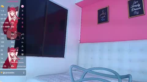 Snapshot of daddyissuesss_ chatting on February 28, 2025, 7:46 pm JAZMIN online show from February 28, 2025, 7:46 pm