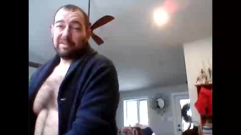 daddyj1983 online show from December 17, 2025, 5:41 pm
