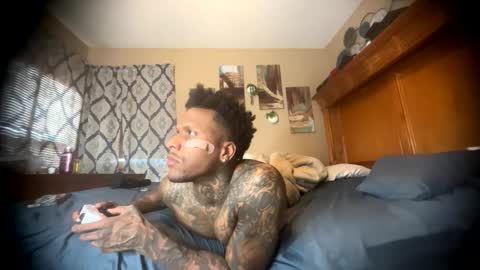 Snapshot of daddyjanimal chatting on May 14, 2026, 1:29 pm sexy tatted king bbc online show from May 14, 2026, 1:29 pm