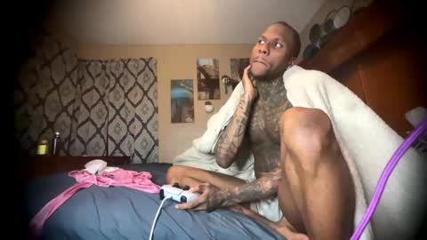 Snapshot of daddyjanimal chatting on May 16, 2026, 7:27 am sexy tatted king bbc online show from May 16, 2026, 7:27 am