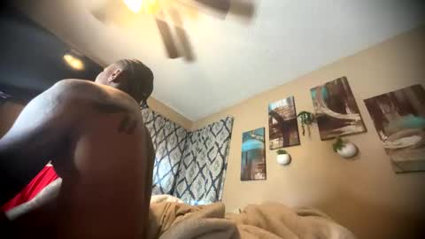Snapshot of daddyjanimal chatting on May 22, 2026, 2:33 pm sexy tatted king bbc online show from May 22, 2026, 2:33 pm