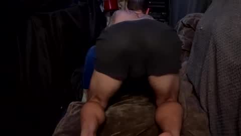 Snapshot of daddyontherd chatting on November 12, 2025, 7:57 pm EOnTheRd online show from November 12, 2025, 7:57 pm