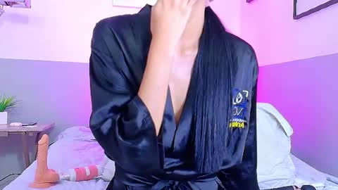 Snapshot of daddys_little_princesss chatting on June 29, 2026, 12:28 am Antonella online show from June 29, 2026, 12:28 am