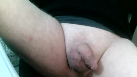 Snapshot of daddysmalls_55 chatting on December 23, 2024, 3:23 pm daddysmalls online show from December 23, 2024, 3:23 pm