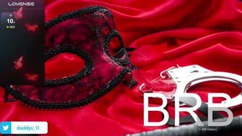 Snapshot of daddyspetite_ chatting on January 21, 2025, 7:39 pm Lili online show from January 21, 2025, 7:39 pm