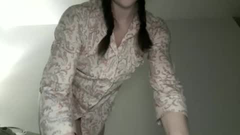 Snapshot of daddysssgoodgirl chatting on October 19, 2025, 6:36 am daddys good girl online show from October 19, 2025, 6:36 am